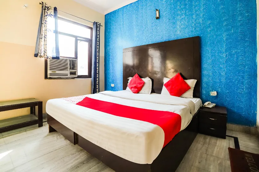 OYO 70983 Hotel Citi Heart - Image 1