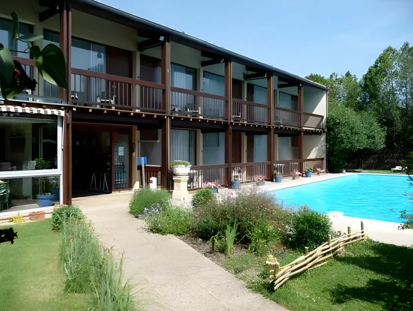 Le Logis des Cordeliers - Image 1