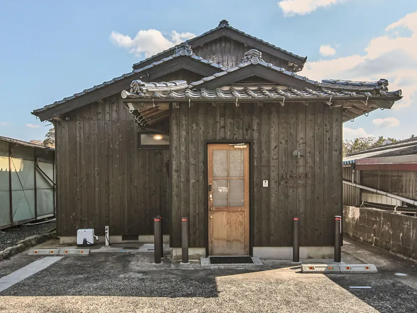 Enishiya Izumo - Image 1