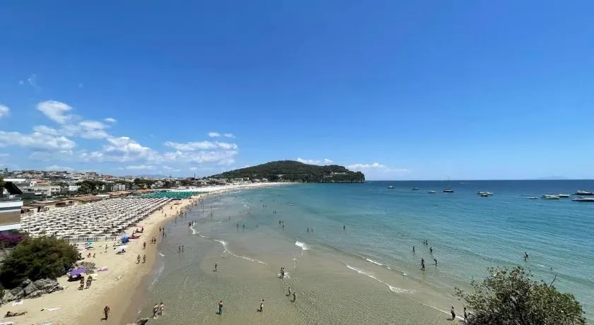 L'Ancora - Image 1