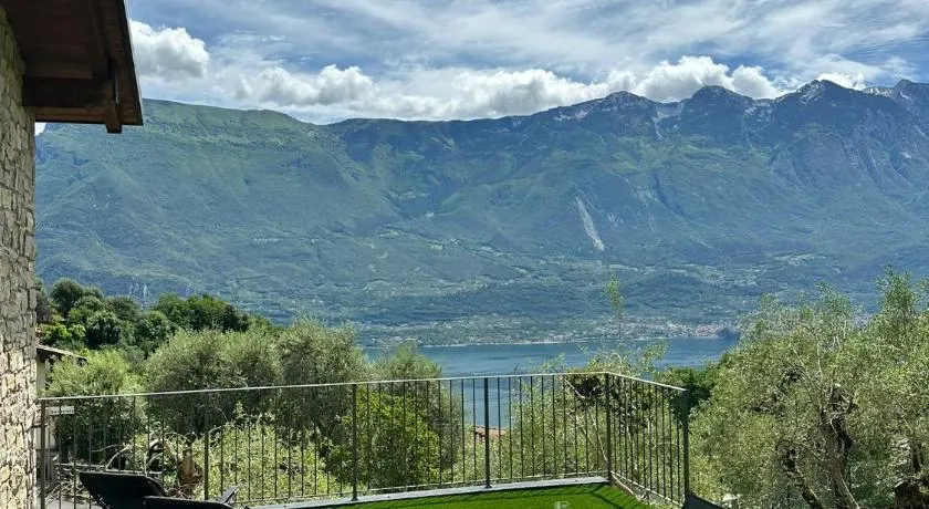Casa L'Oliver - Image 1