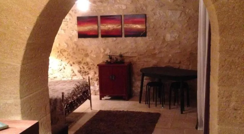 Jim cosy & spa - Image 1