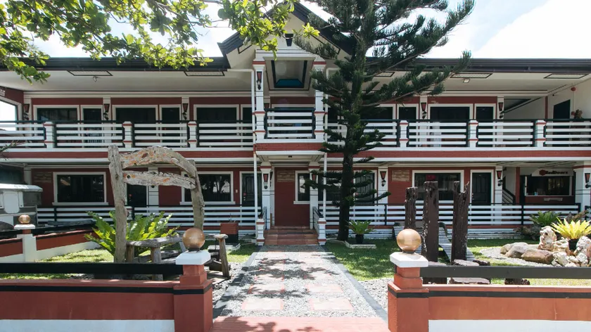 RedDoorz at La Sefa Hotel and Resort Atimonan - Image 1