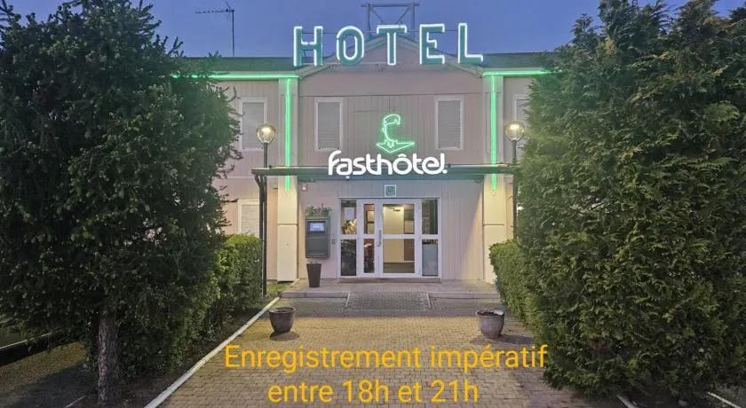 Fasthotel Bordeaux Eysines - Image 1