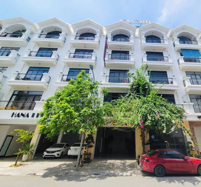 HANA HOTEL - Image 1
