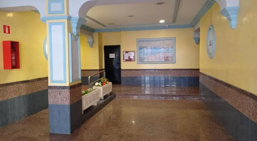 PISO ISLA CRISTINA - Image 1