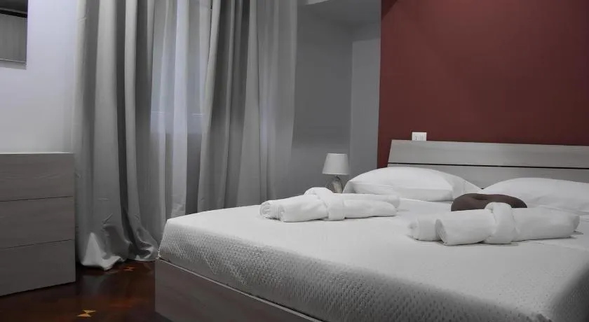 thalore room e apartments - Image 1