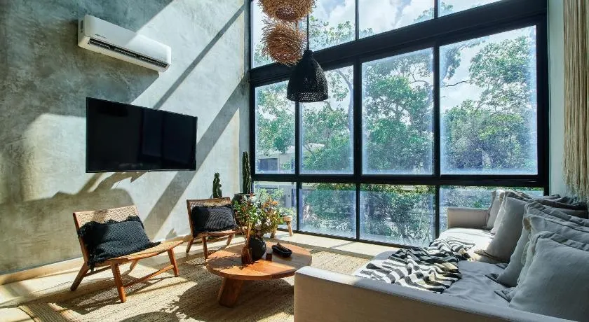 BT Homes - Tulum - Selva Holistika con Piscina Privada - Image 1