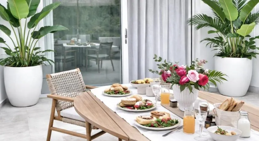 DelMar Suites Syros - Image 1