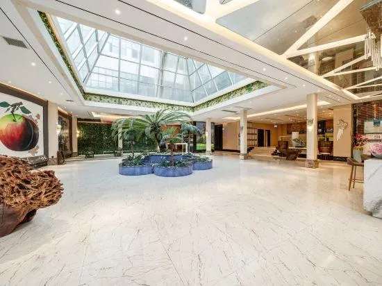 Xingren V Plus Boutique Theme Hotel - Image 1