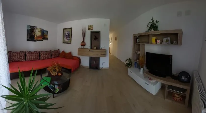 Apartman Šarm Srebrno jezero - Image 1
