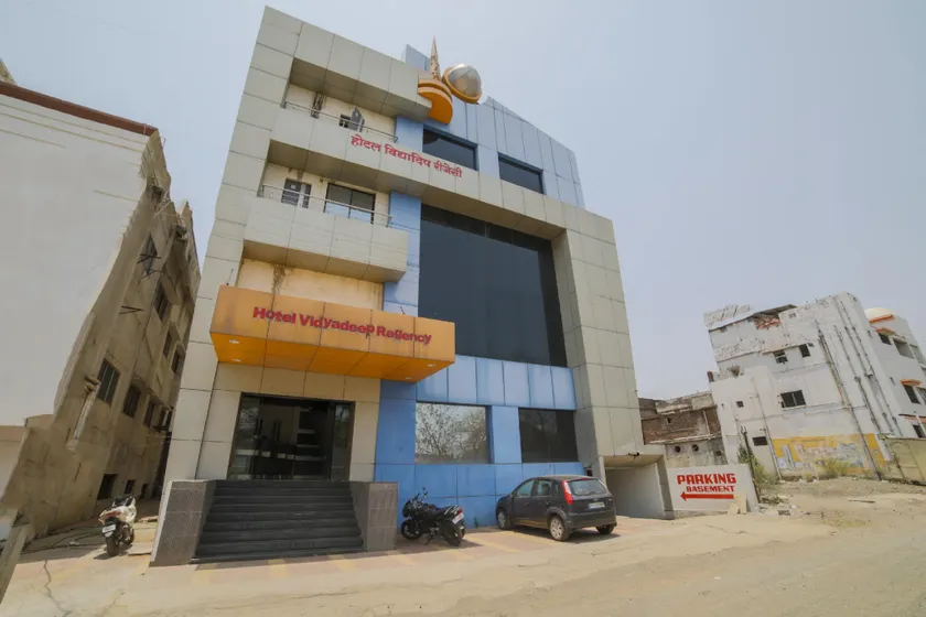 OYO 42639 Hotel Vidyadeep Regency - Image 1