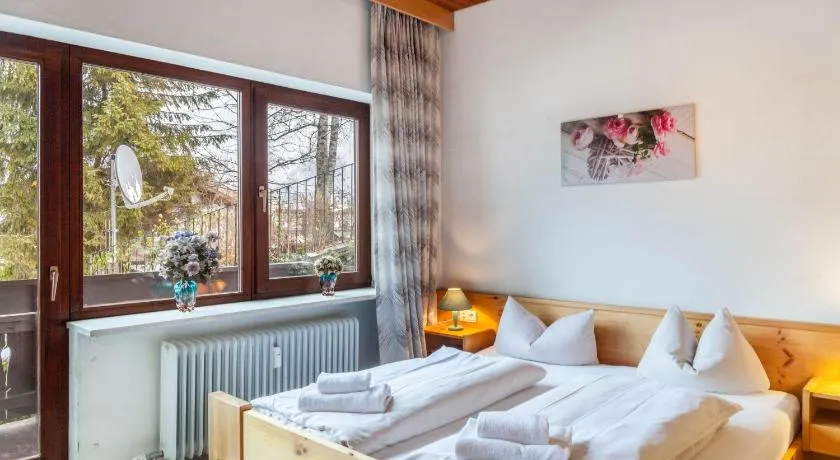 Haus Excelsior Top 5 - Image 1