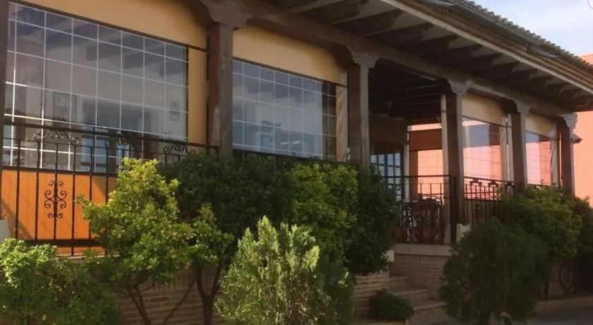 Hotel-Restaurante Venta Tomas - Image 1