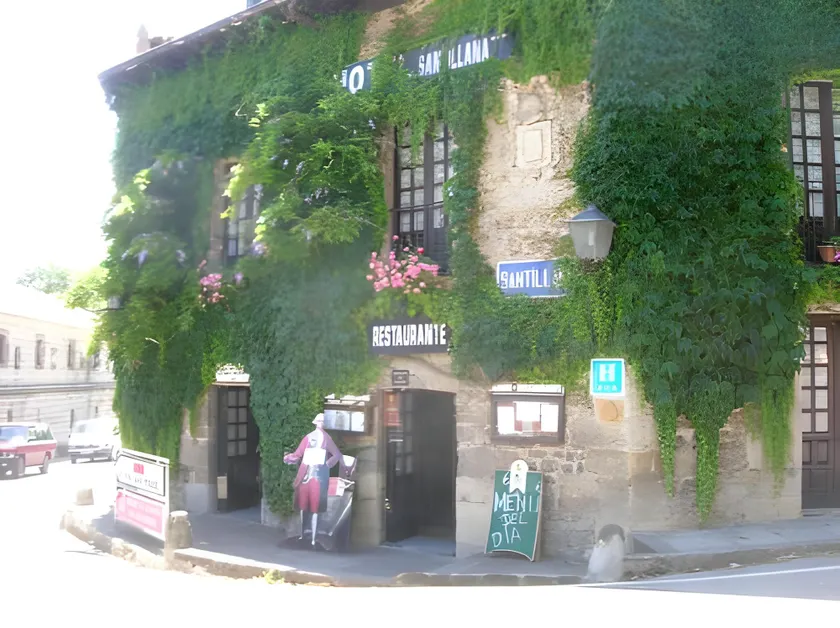 Hotel Santillana - Image 1