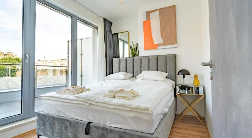 Central Apartment Budapest ~ Roof Terrace/AC/Indoor parking - Image 1