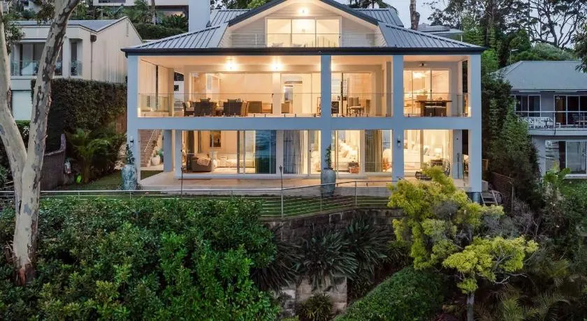 Wake to the Oceans Embrace Newport Waterfront Luxe - Image 1