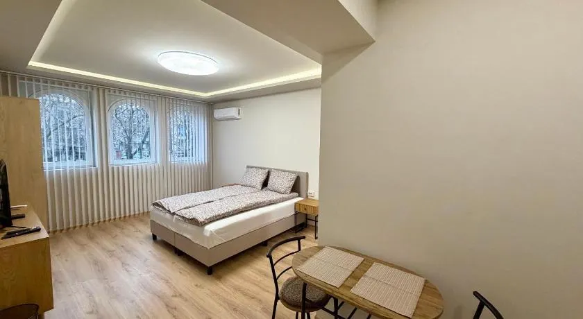 Boutique Rooms Desi 1 - Image 1