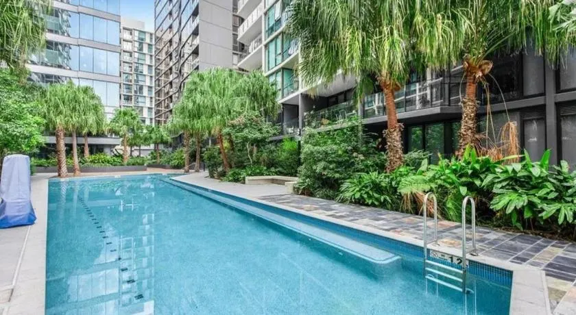 Luxury Stay With City View - Free Parking,Pool,Wifi - Image 1