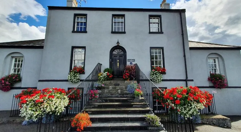 The Harbour Masters House - Image 1