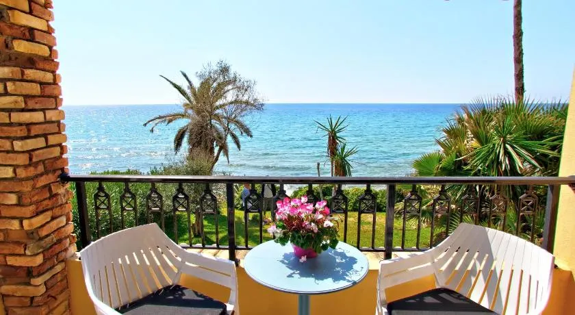Sea Sand Sun, Glyfada Corfu no17 - Image 1