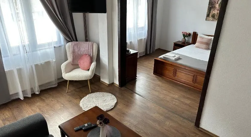 TRIIBRIA Guest house - Image 1
