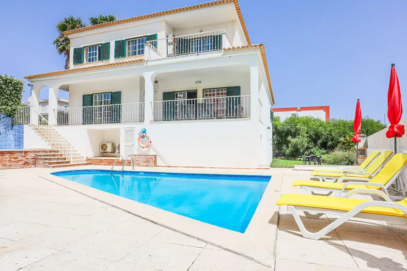 Villa Ash - Image 1
