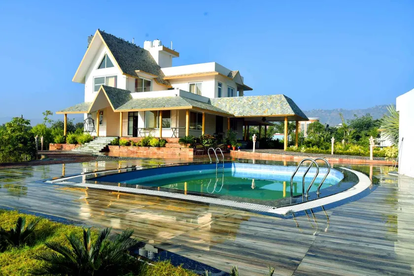 Ganeshanti Farm Bunglow - Image 1