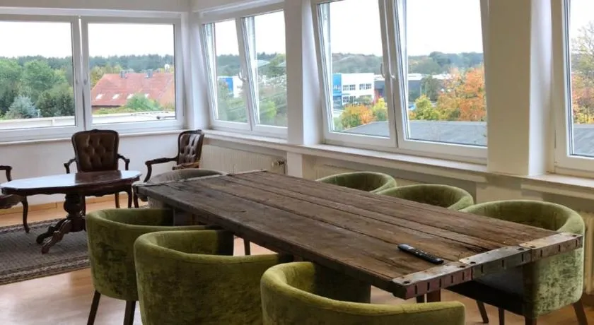Big Space-Loft - Image 1