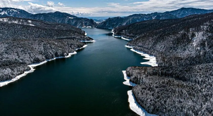 Pensiunea Lac - Image 1