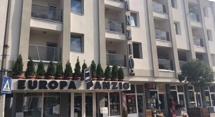 Európa Panzió - Image 1