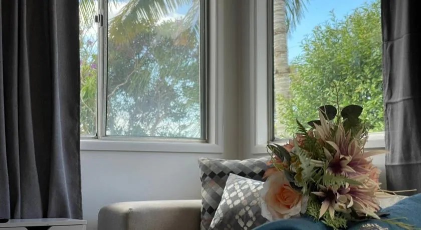 Cozy 3 Bedroom And Office Space in Center of Kallangur - Image 1