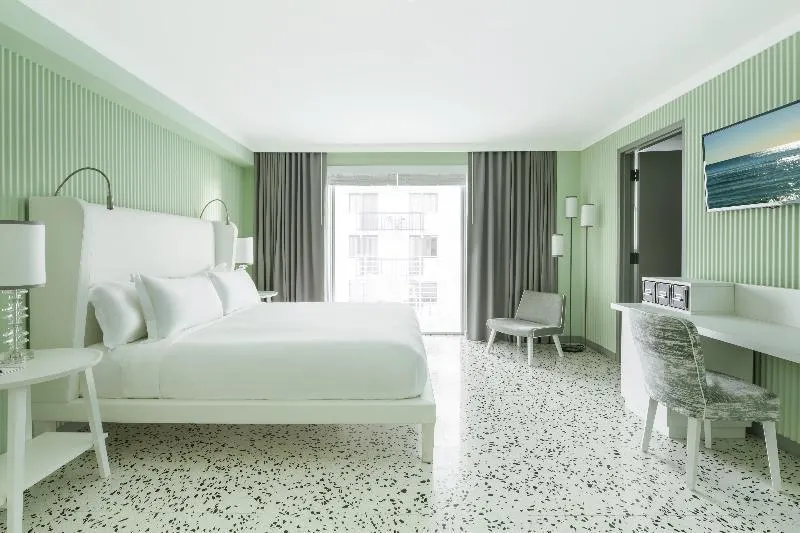 COMO Metropolitan Miami Beach - Image 1
