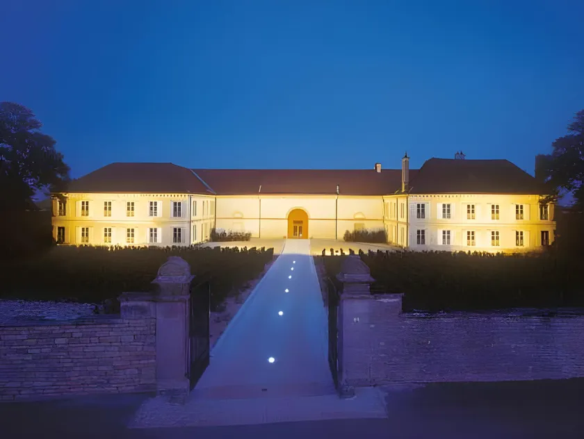 Chateau de Chassagne-Montrachet - Image 1