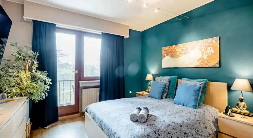 Voll ausgestattetes wunderschönes Privatzimmer mit Whirlpool | Gartenblick - Image 1