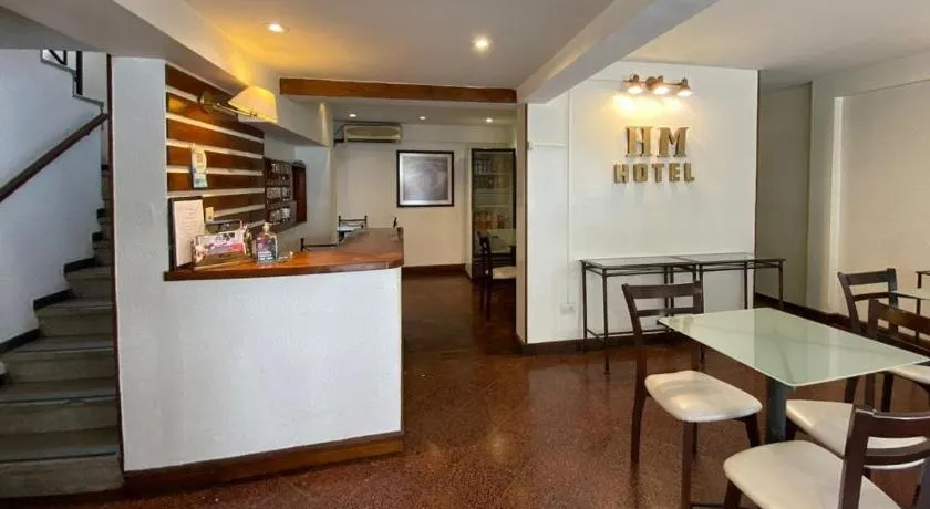 Hotel Mayo - Image 1