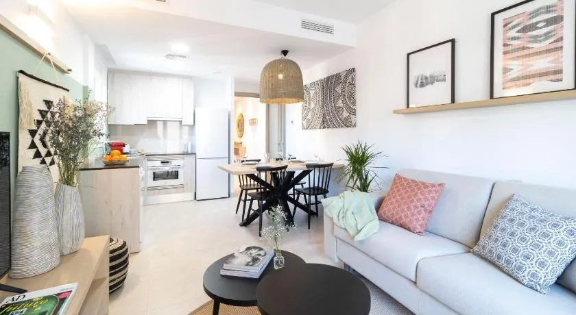 Calafell Home Apartments - Image 1