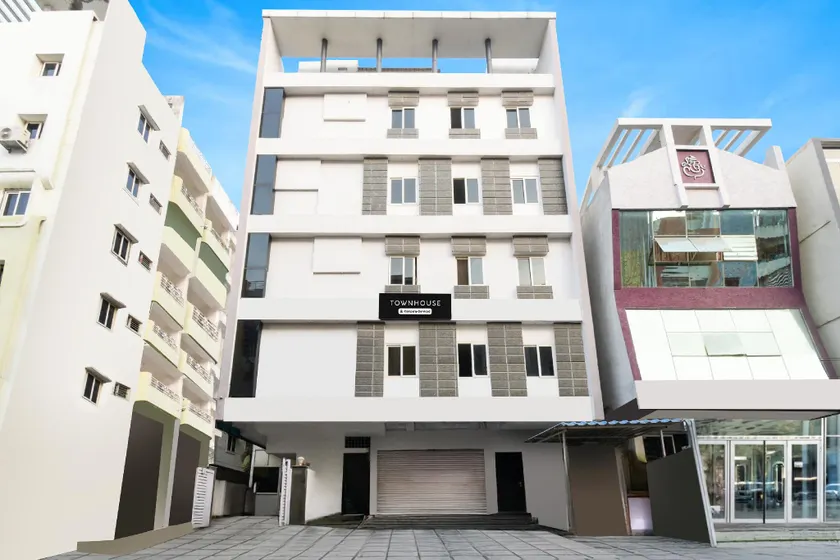 Super Townhouse Alwal Road - Image 1