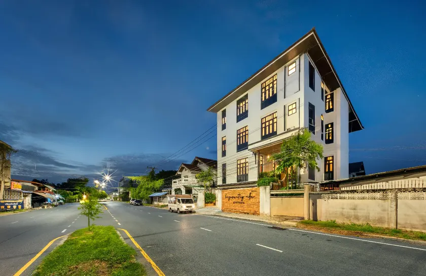 Bigcountry Villa Ayutthaya - Image 1