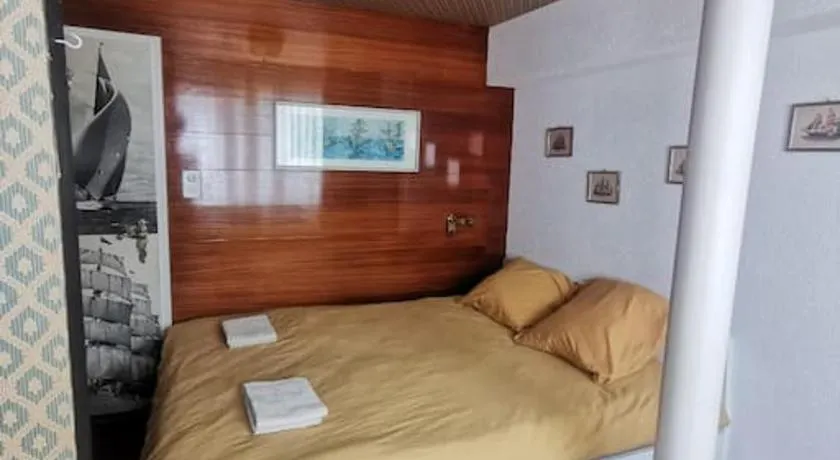 Unique Apartment for 8 Guests in Thun near Interlaken - Image 1