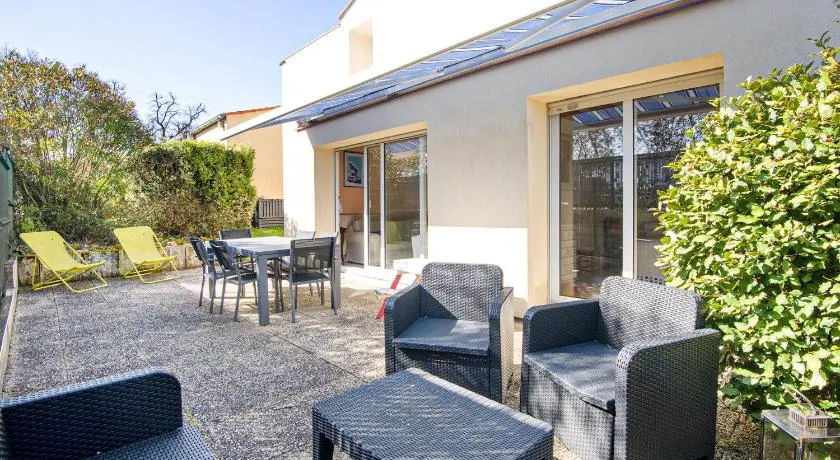 Nice Home In Royan With Wifi - Image 1