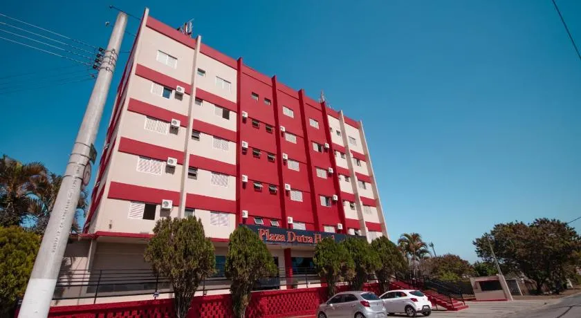 Plaza Dutra Hotel - Image 1