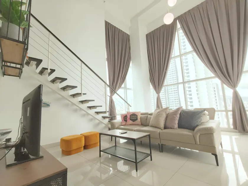Lovely Duplex Maritime Suite for 4-9pax - Image 1