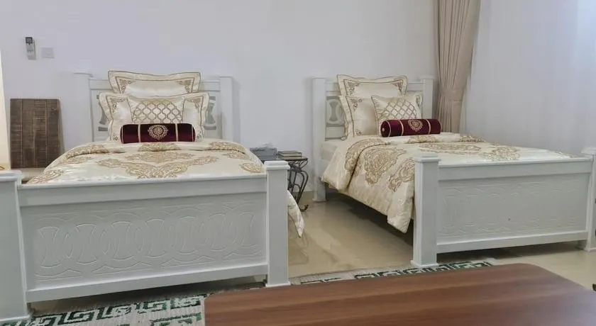One Room with two bed - Image 1