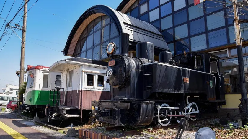 Shokudo and Hotel Kisyapoppo - Image 1