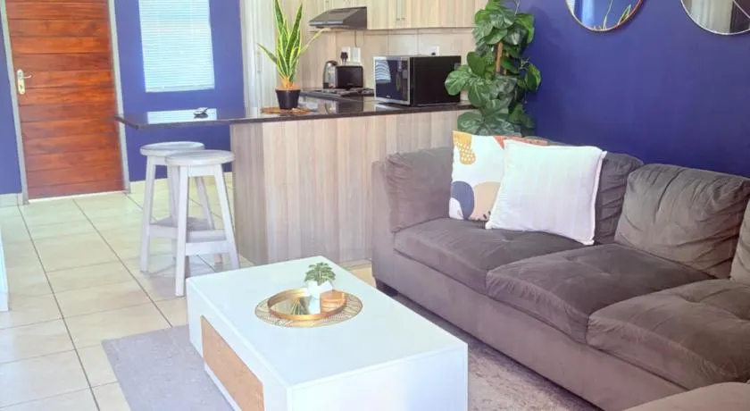 43 Home self Catering with backup power and High speed WiFi - Image 1