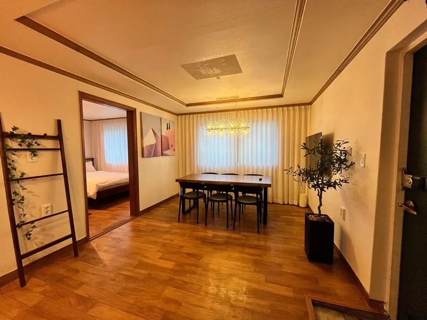 Complace S - Image 1