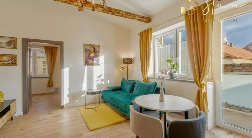 Residence S7 - Luxury living Apartment - Image 1