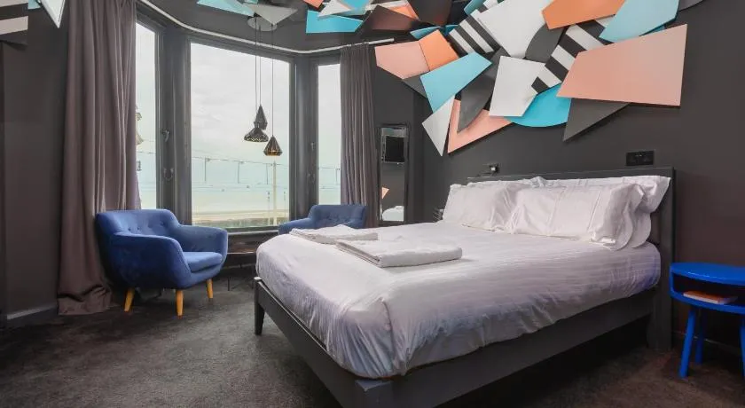 ART B&B - Image 1