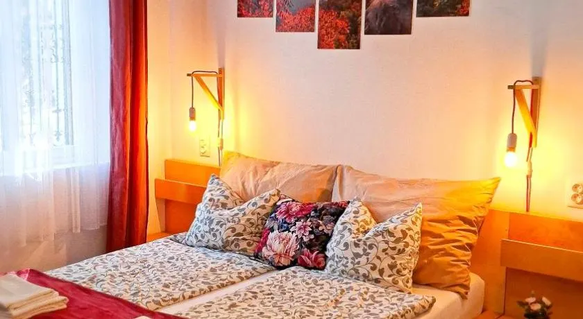 GoodMo Budapest Smart Rooms - Image 1